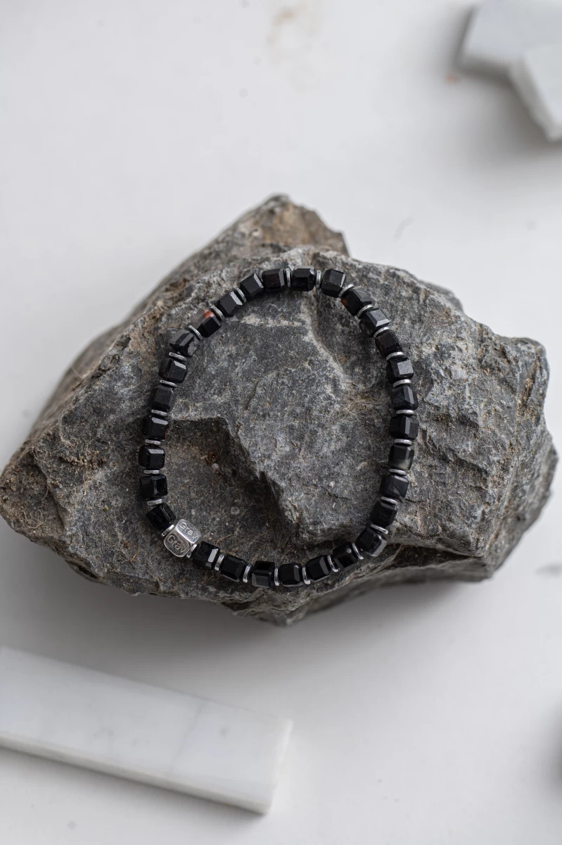 GRAV Apollo Onyx Men Ásvány Karkötő